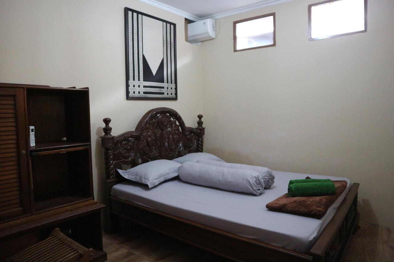 Kembar Guesthouse Yogyakarta Exteriör bild
